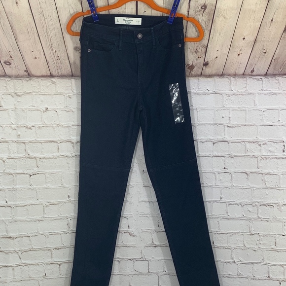 Abercrombie & Fitch High Rise Super Skinny Jeans - Picture 1 of 8